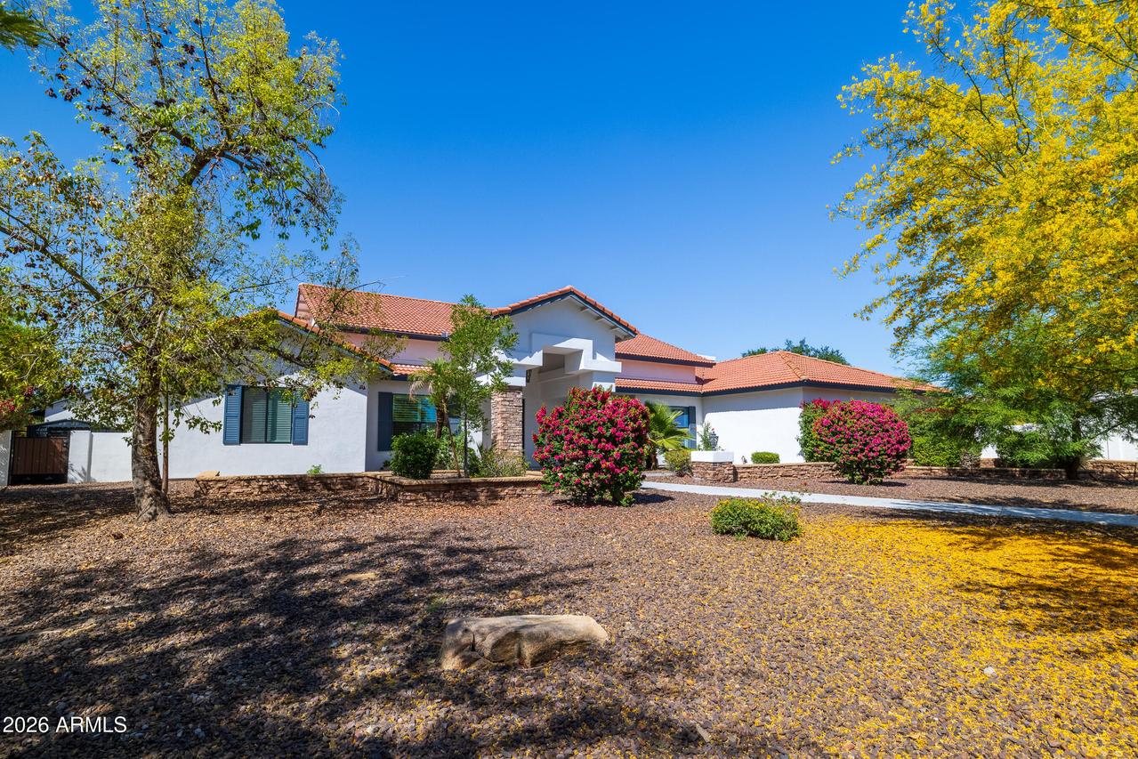 10454 E Corrine Dr., Scottsdale, AZ 85259