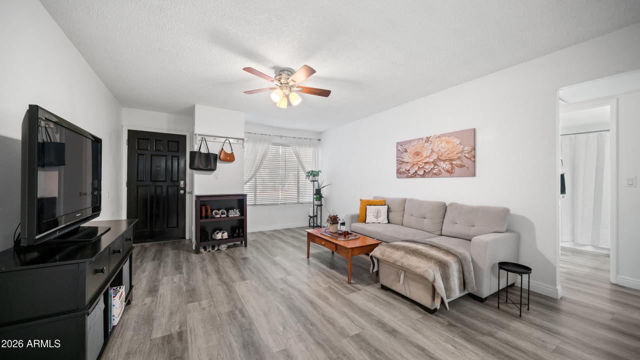 1927 E Hampton Ave. #115, Mesa, AZ 85204