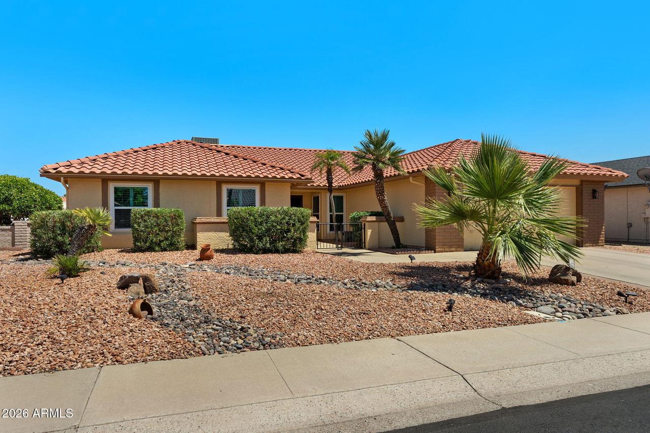 2486 Leisure World, Mesa, AZ 85206
