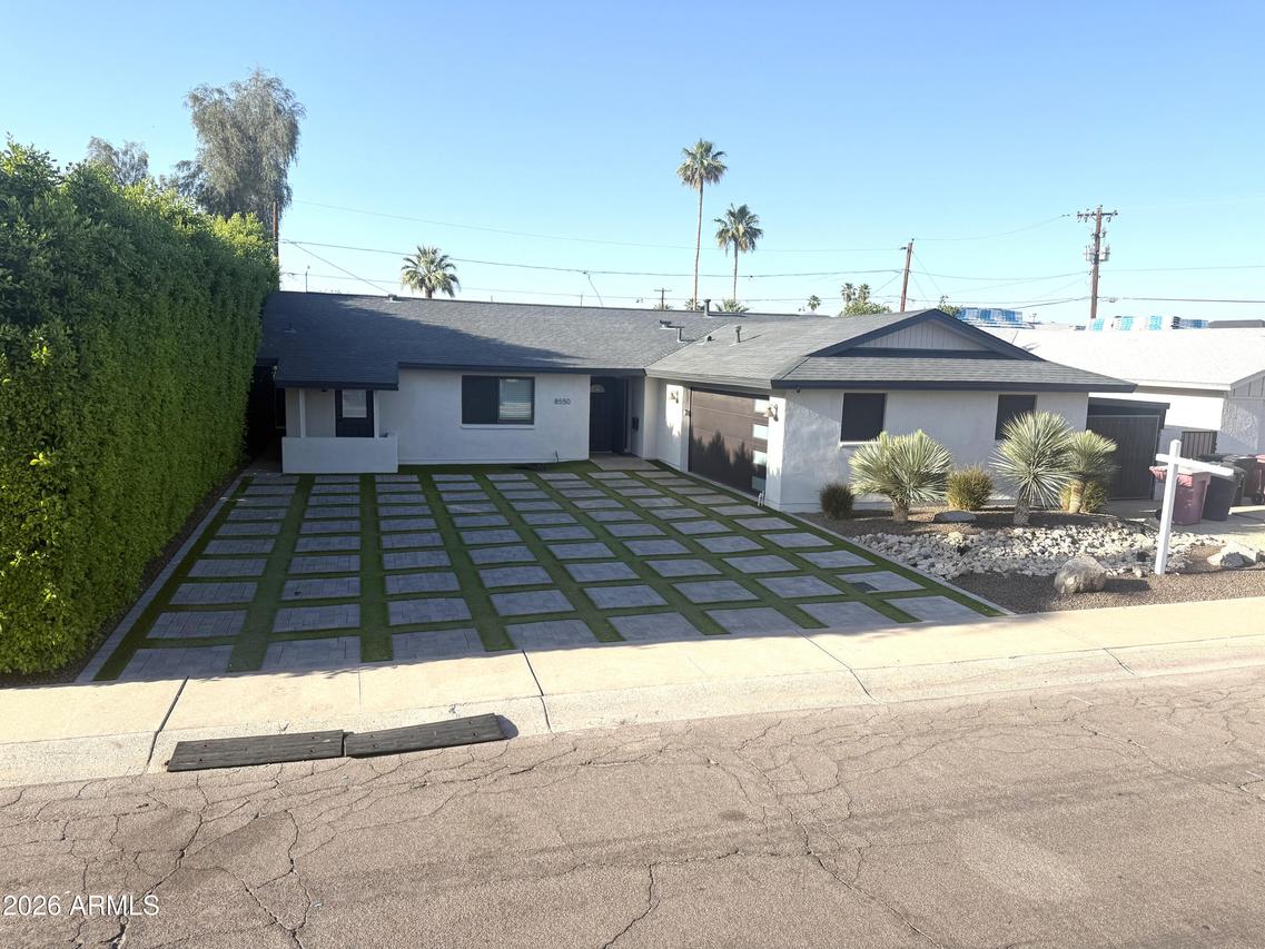 8550 E Orange Blossom Ln., Scottsdale, AZ 85250