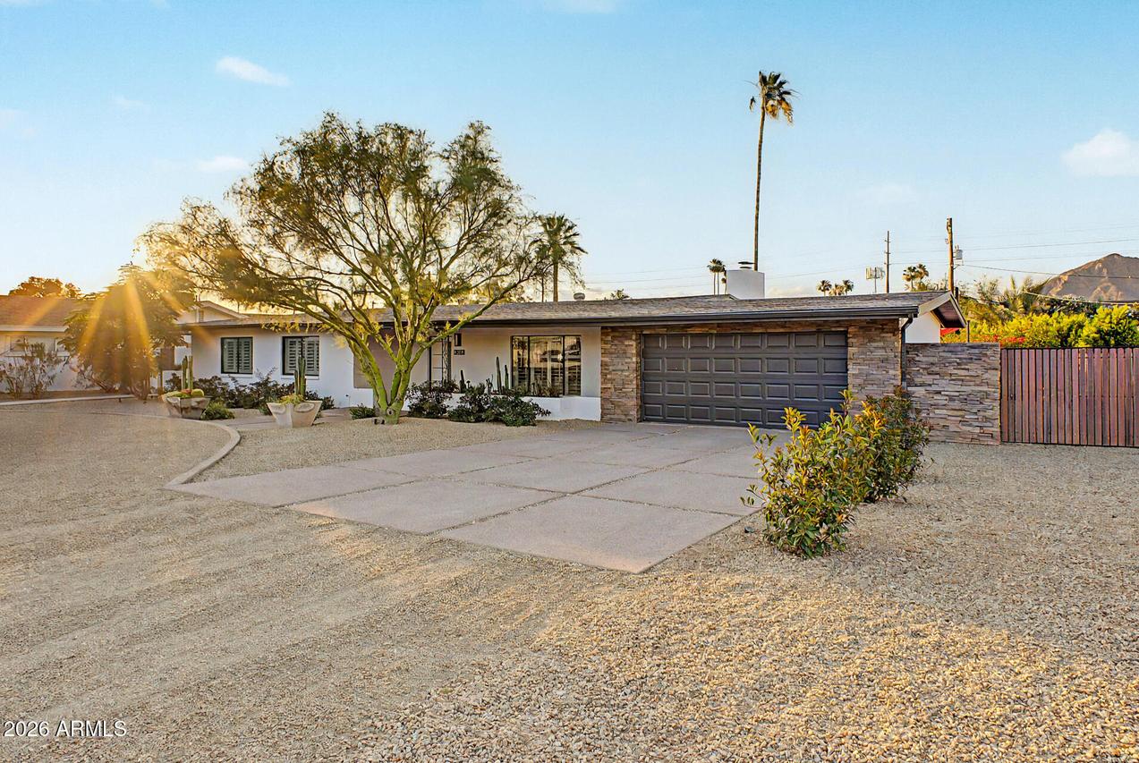 5702 E Edgemont Ave., Scottsdale, AZ 85257