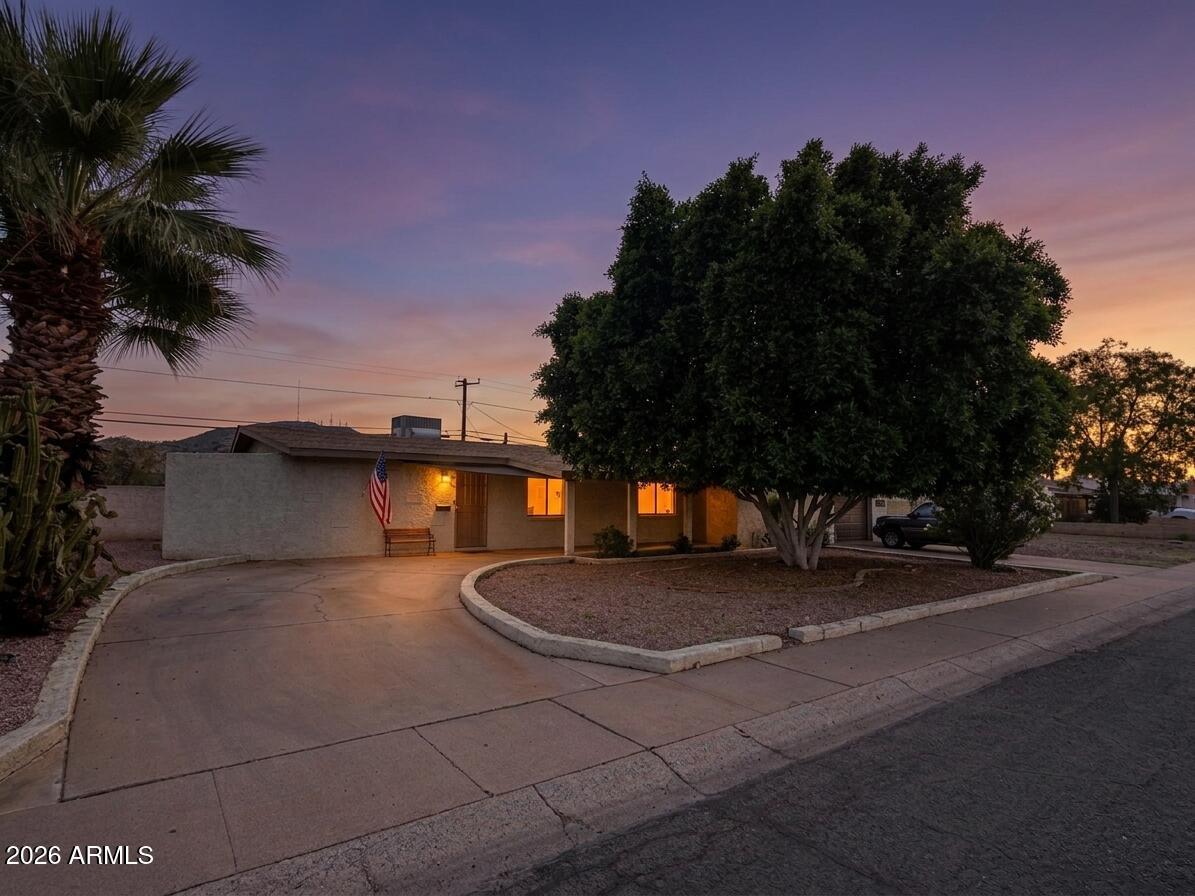 12443 N 25th Ave., Phoenix, AZ 85029