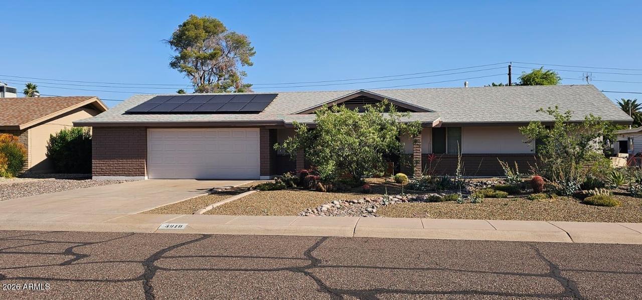 3910 E Shangri La Rd., Phoenix, AZ 85028