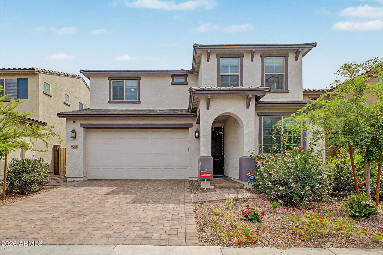 9015 W Oregon Ave., Glendale, AZ 85305