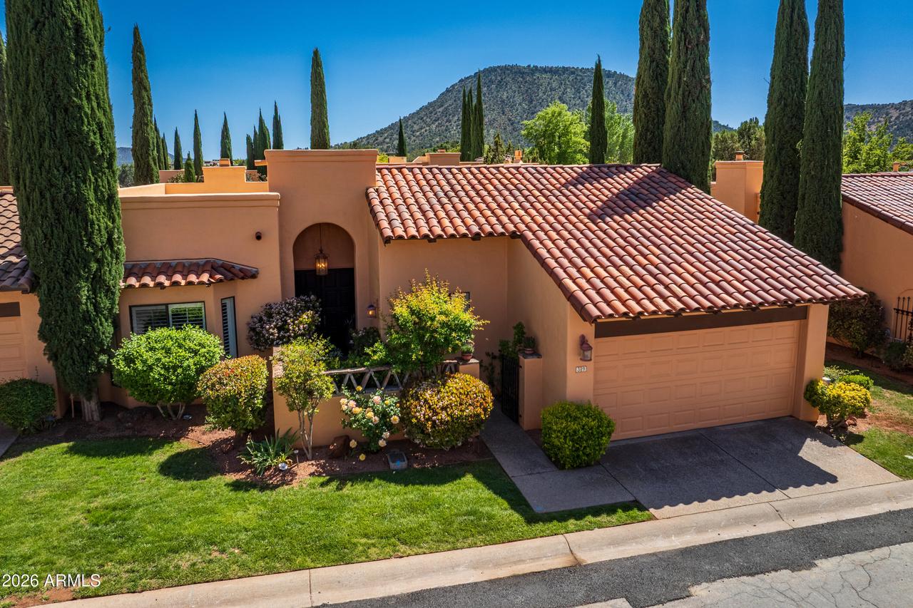 39 Rim Trail Cir., Sedona, AZ 86351