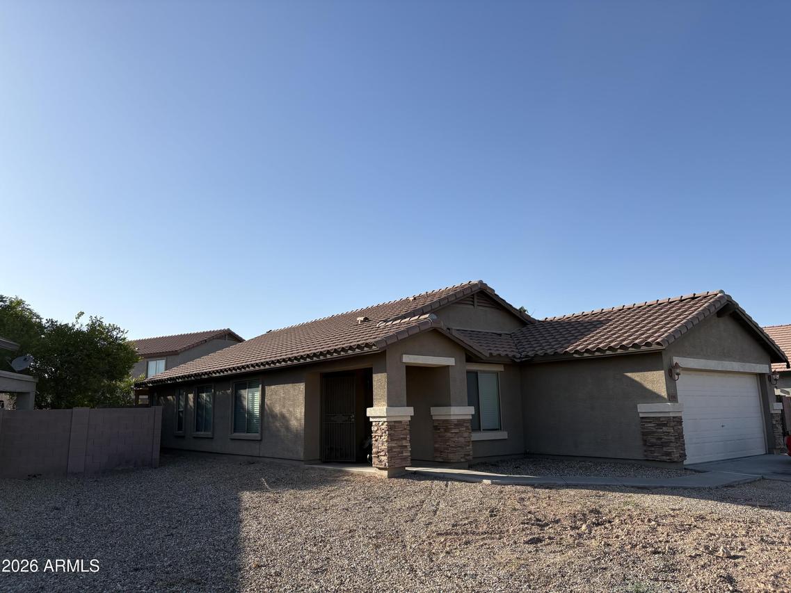 806 S 113th Ave., Avondale, AZ 85323