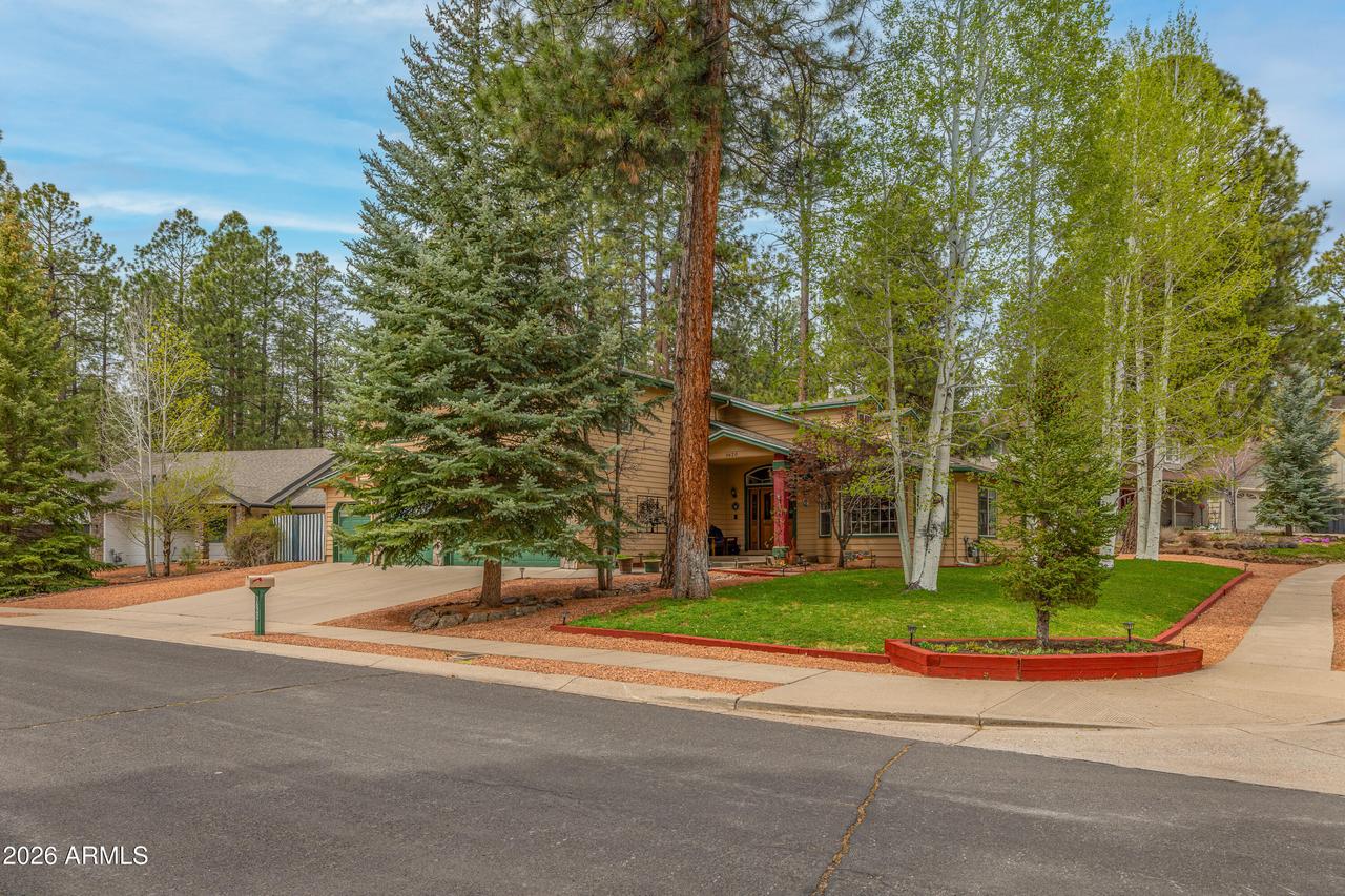 3620 S Cheryl Dr., Flagstaff, AZ 86005