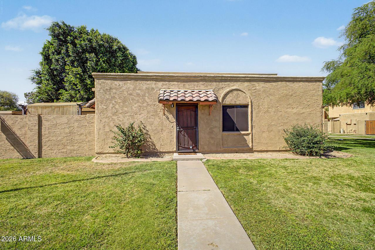 948 S Alma School Rd. #79, Mesa, AZ 85210