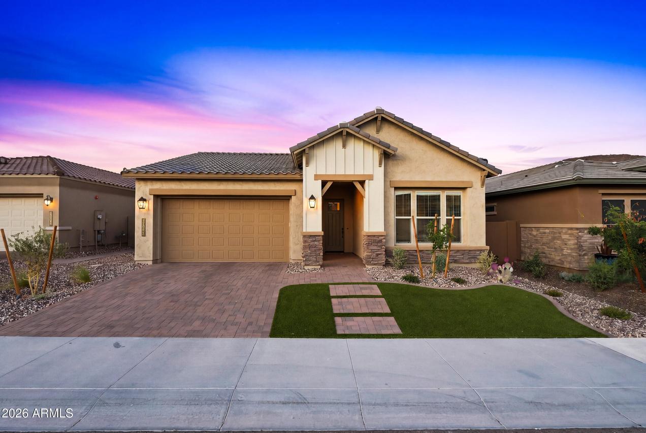 32995 N 131st Dr., Peoria, AZ 85383