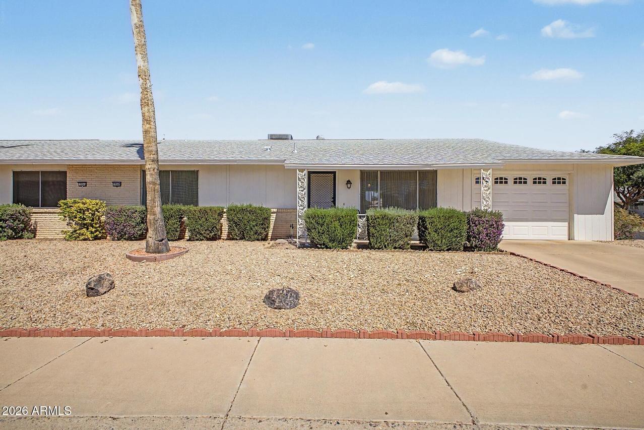 18048 N Desert Glen Dr., Sun City West, AZ 85375