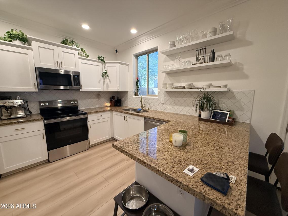 3345 E Pinchot Ave. #11, Phoenix, AZ 85018