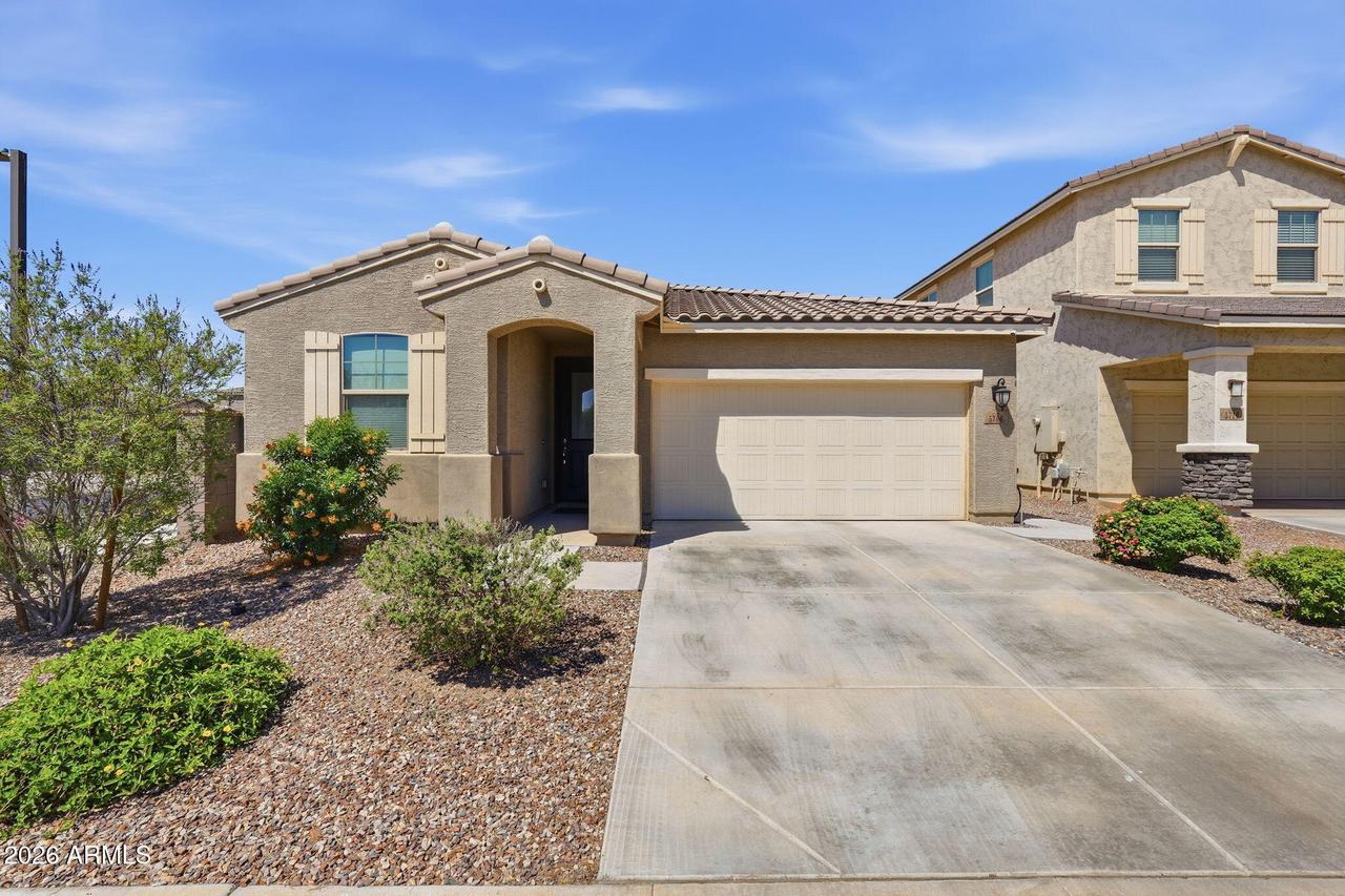 5706 N 107th Ln., Phoenix, AZ 85037