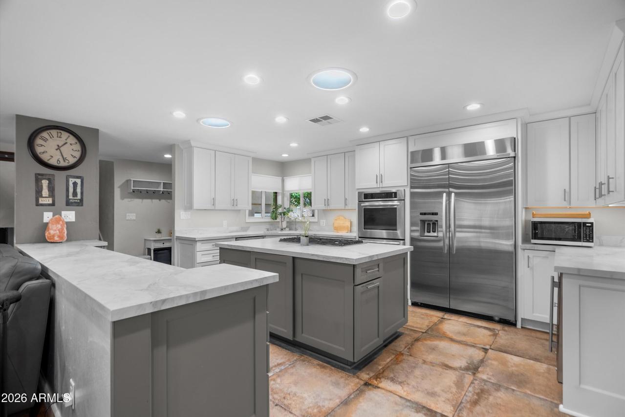 8621 E Weldon Ave., Scottsdale, AZ 85251
