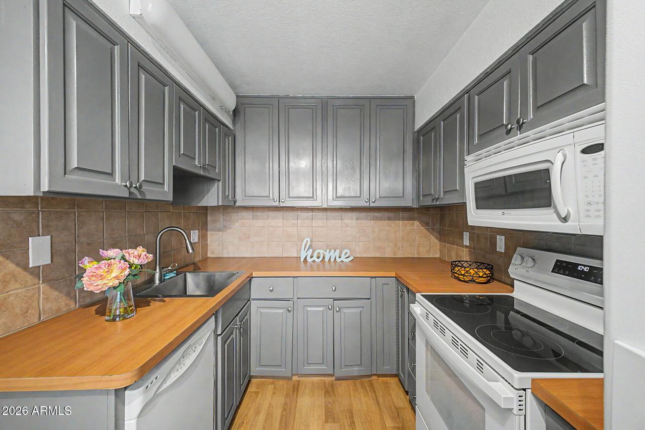 3314 N 68th St. #221, Scottsdale, AZ 85251