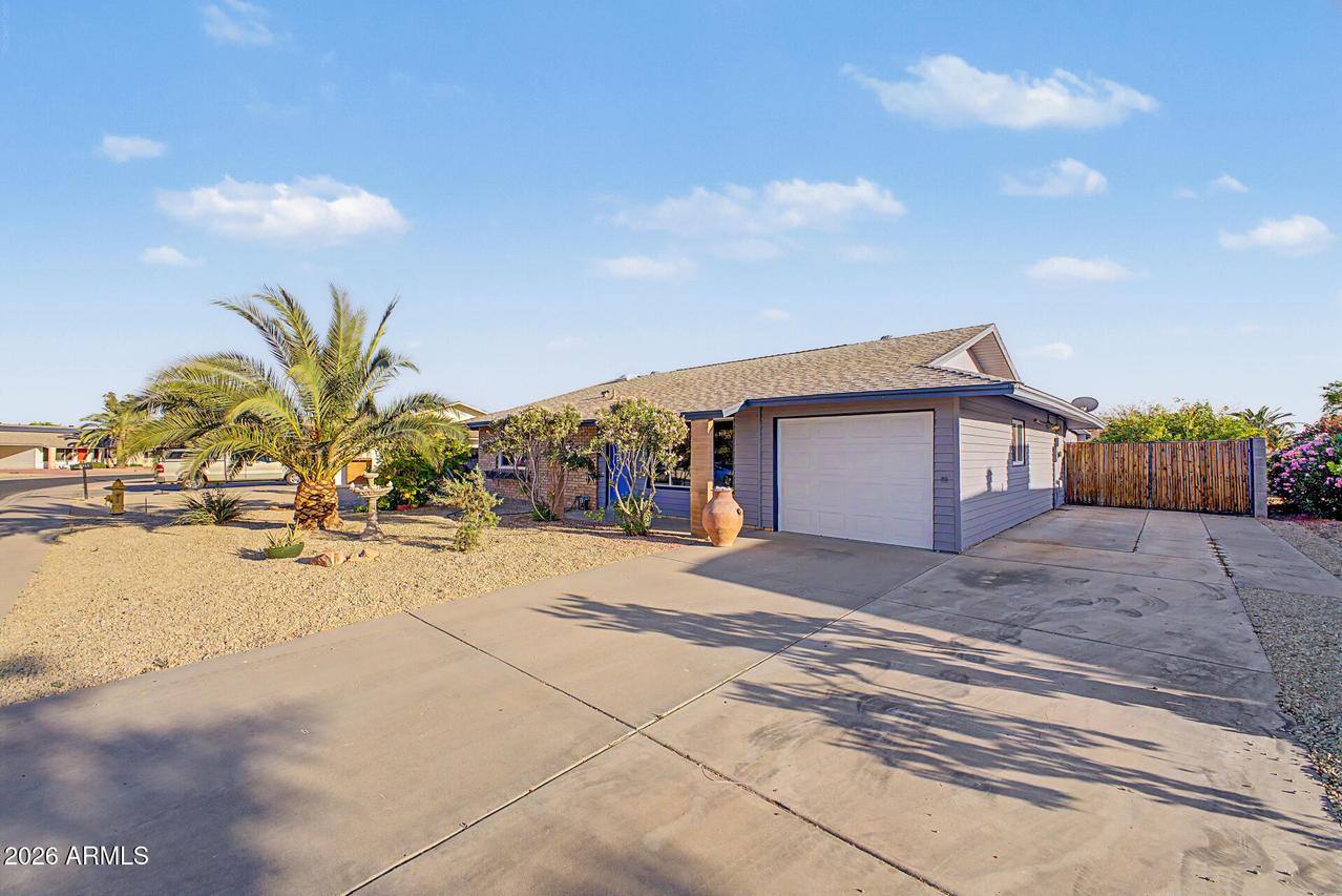 9715 W Desert Hills Dr., Sun City, AZ 85351