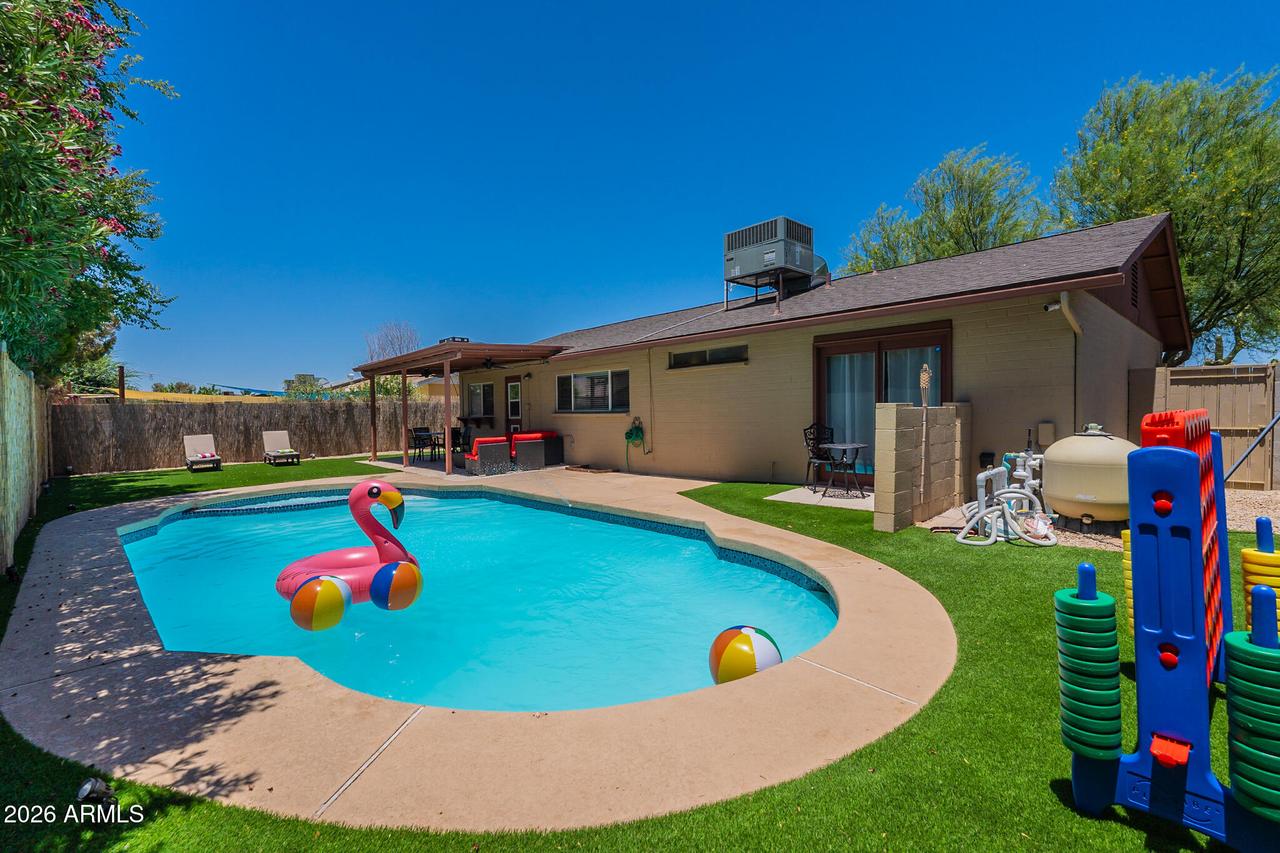 3911 W Desert Cove Ave., Phoenix, AZ 85029