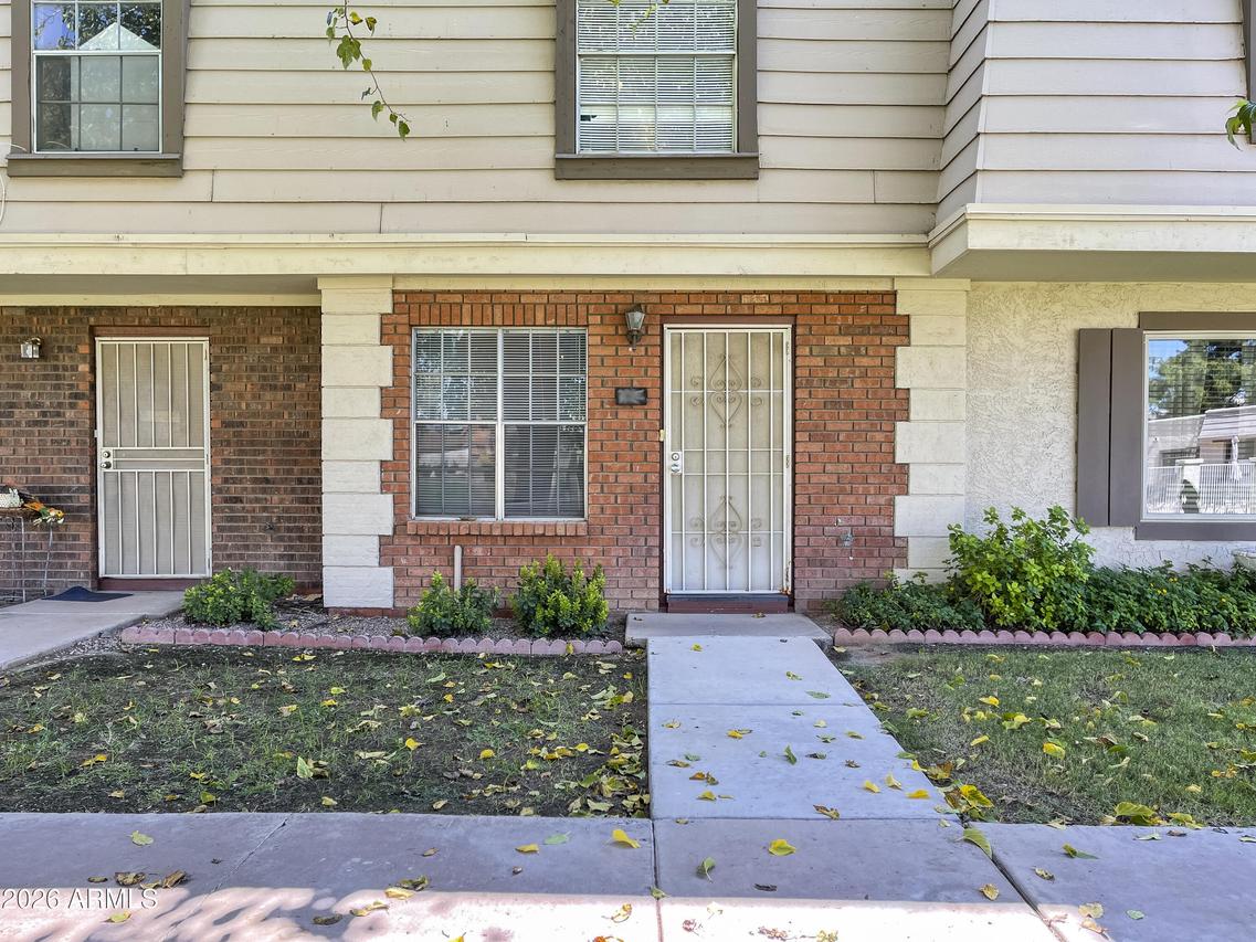 1026 E Bendix Dr., Tempe, AZ 85283