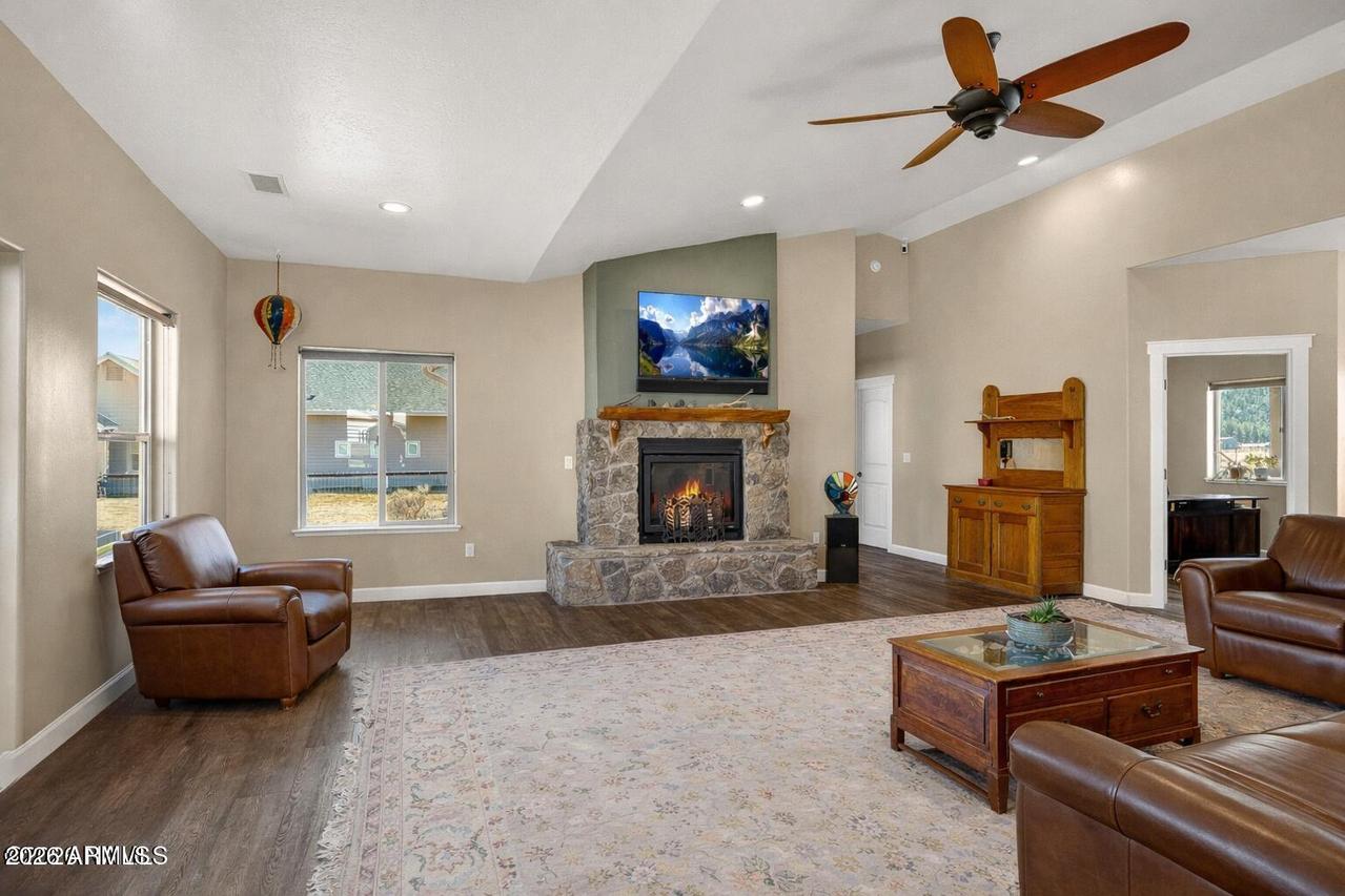 8951 Richfield Dr., Flagstaff, AZ 86004