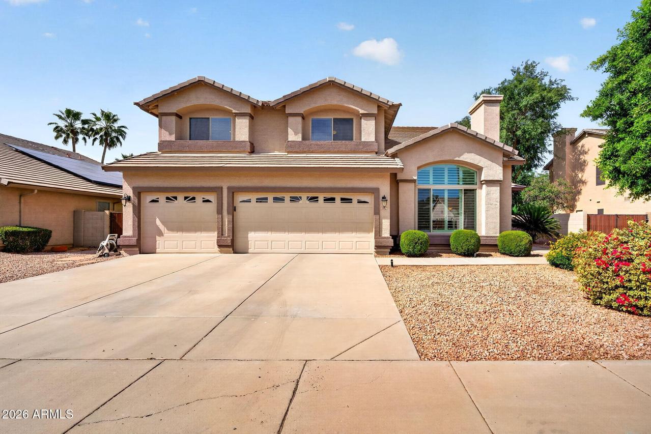 1002 E Betsy Ln., Gilbert, AZ 85296