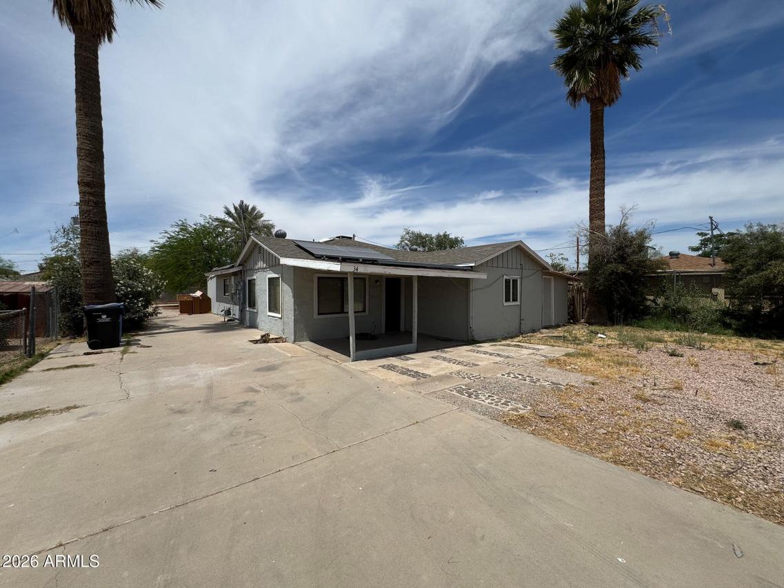 34 N 30th Dr., Phoenix, AZ 85009