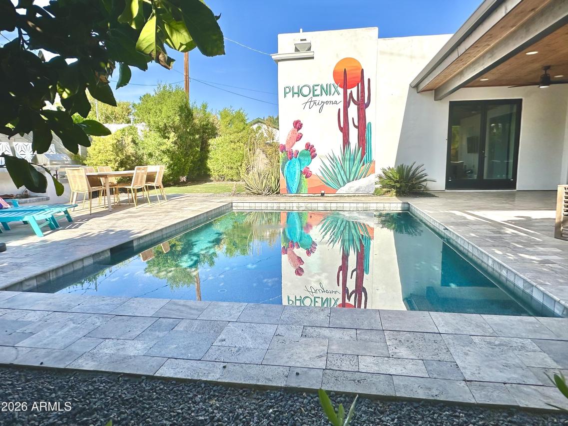 1140 E Sheridan St., Phoenix, AZ 85006