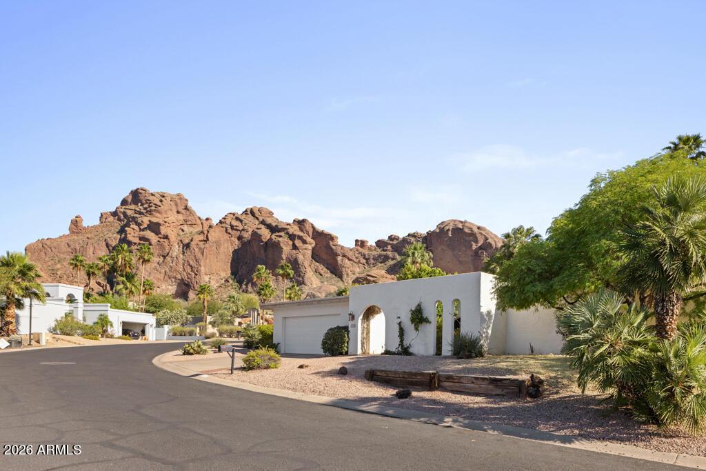 4721 E Rancho Dr., Phoenix, AZ 85018