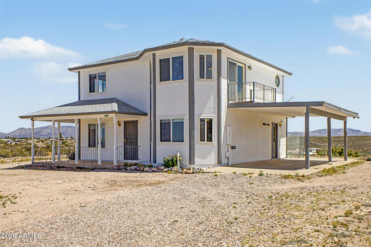 460 N Papago Pl., Tombstone, AZ 85638