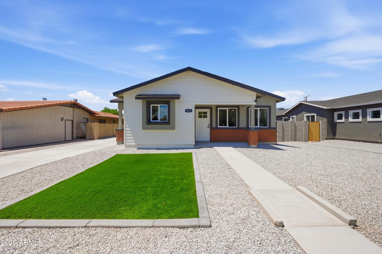 460 S Pioneer, Mesa, AZ 85204