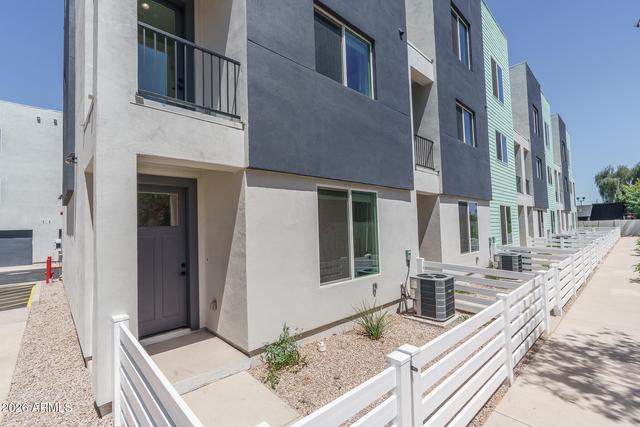 New Homes For Sale This Week That Attend Larry C Kennedy School: April 17th to April 23rd