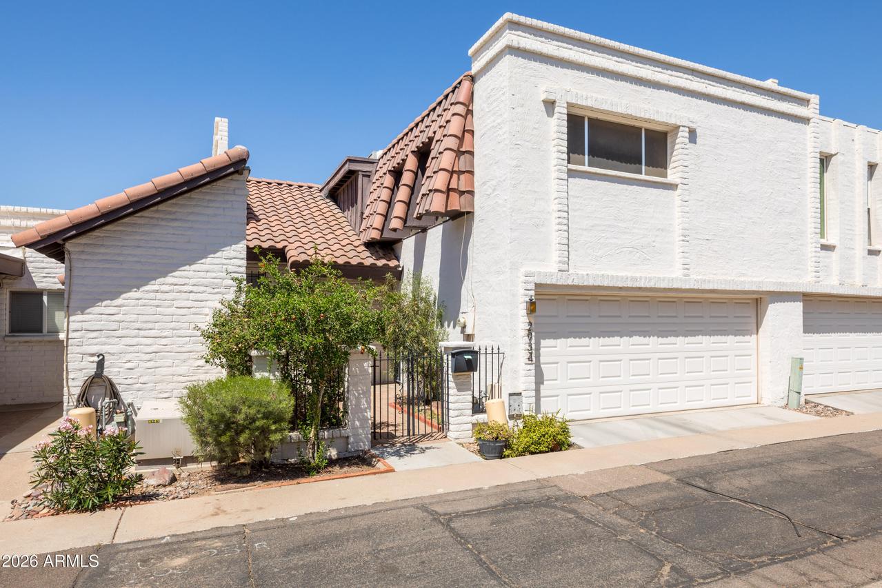 2934 N Casa Tomas Ct., Phoenix, AZ 85016