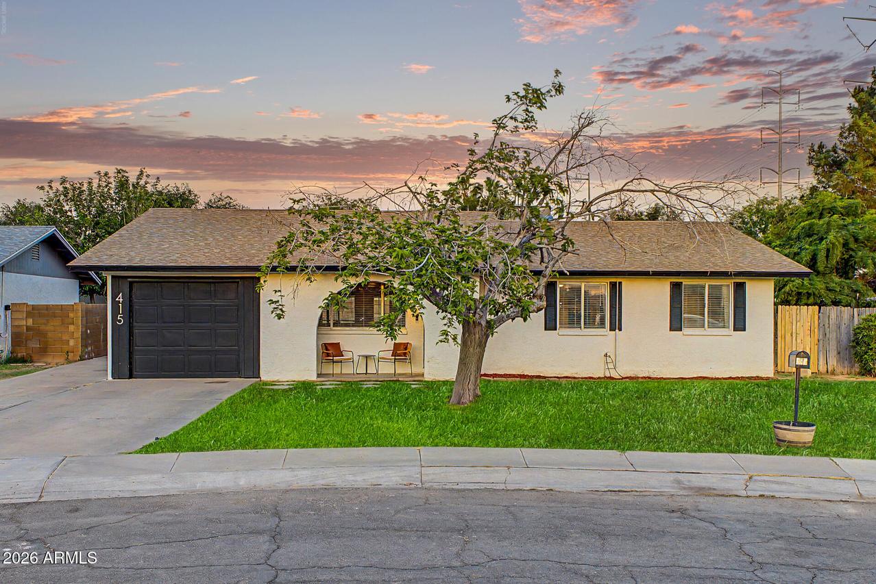 415 N Larkspur St., Gilbert, AZ 85234