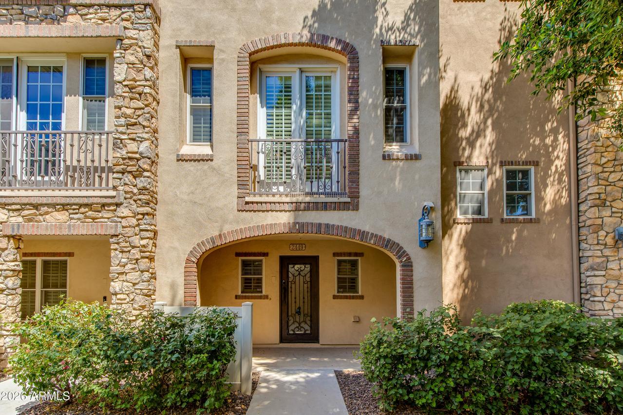 2449 E Montecito Ave., Phoenix, AZ 85016