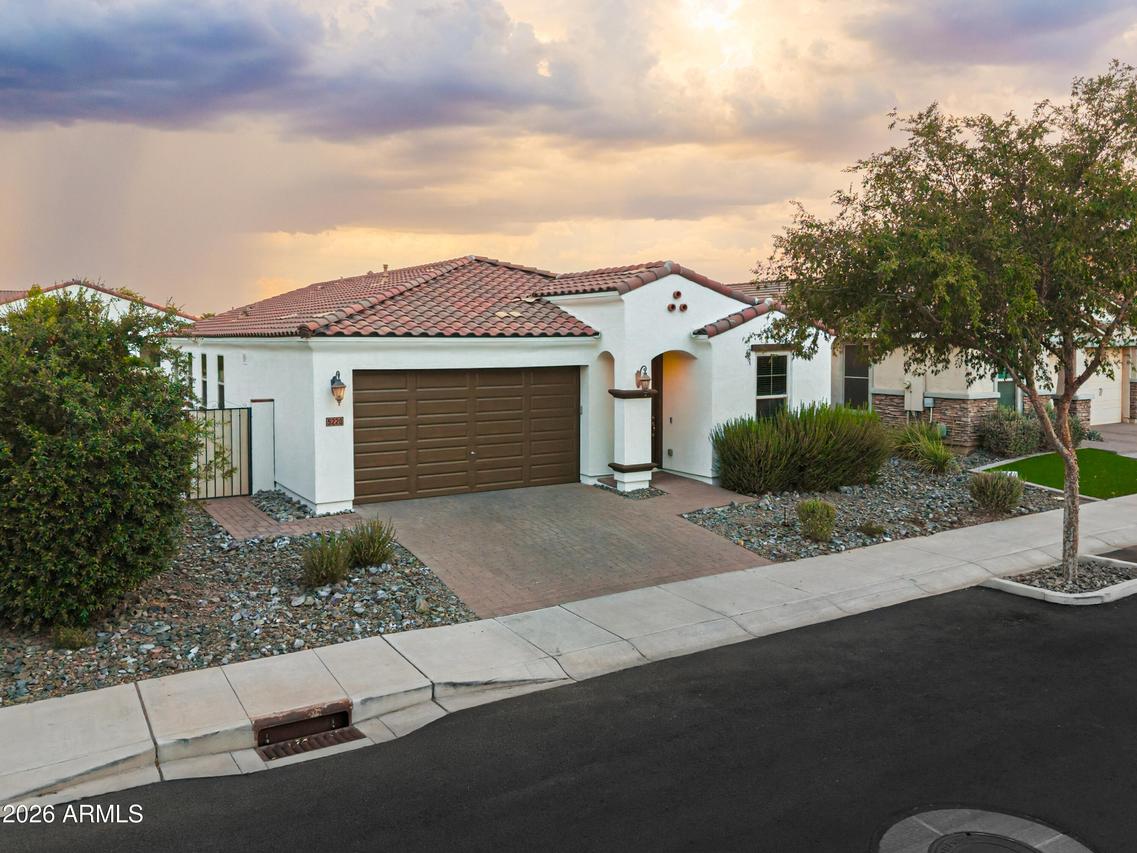 5220 S Cobalt Dr., Mesa, AZ 85212