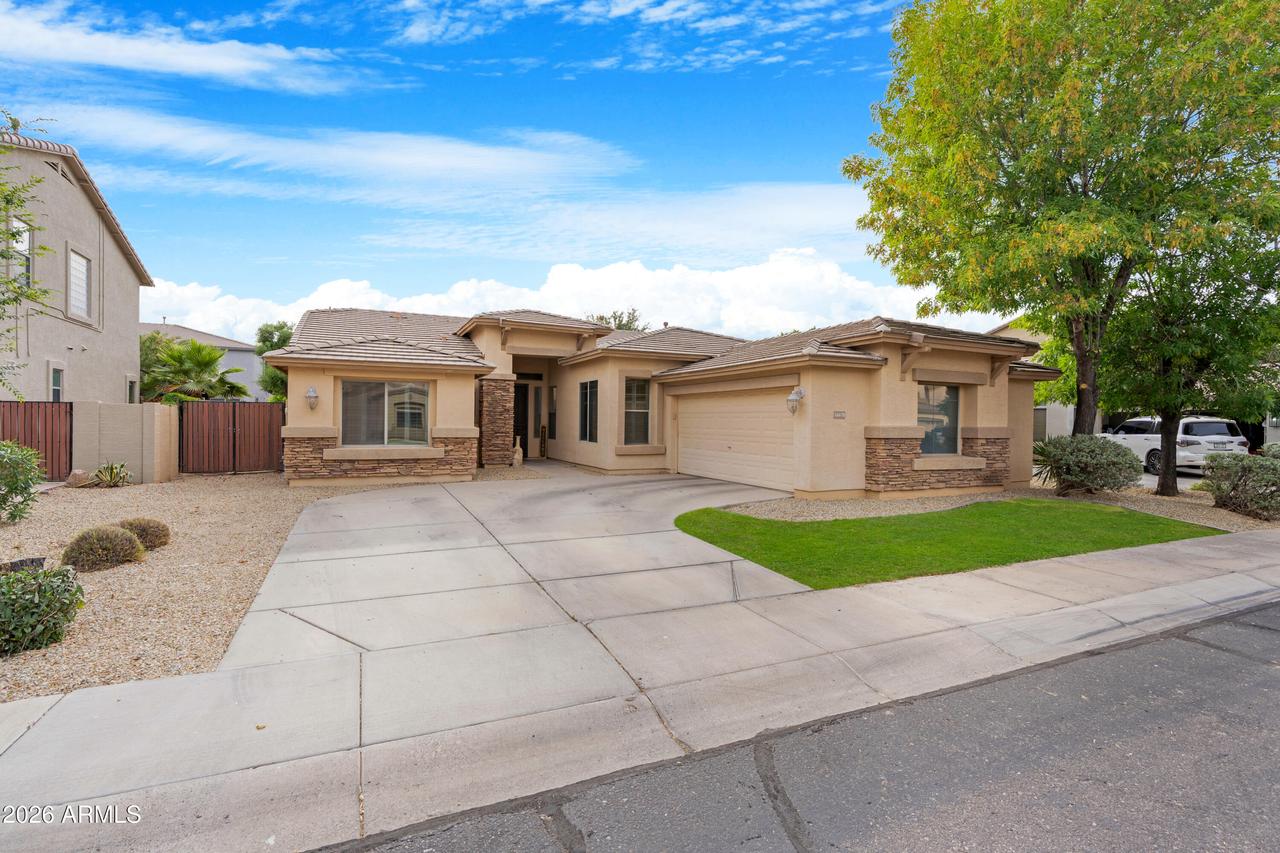 16678 N 174th Ave., Surprise, AZ 85388