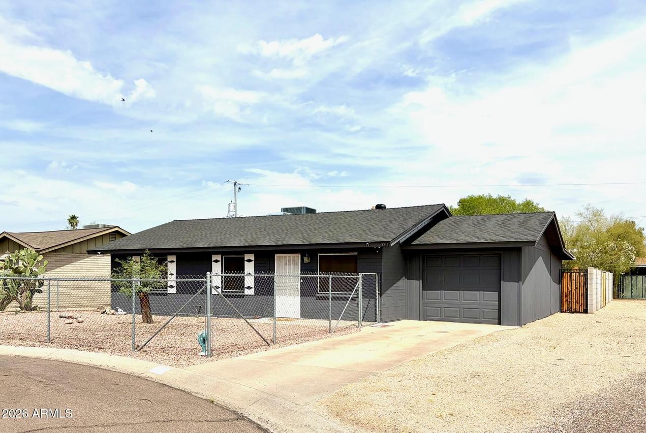 8211 N 8th Pl., Phoenix, AZ 85020