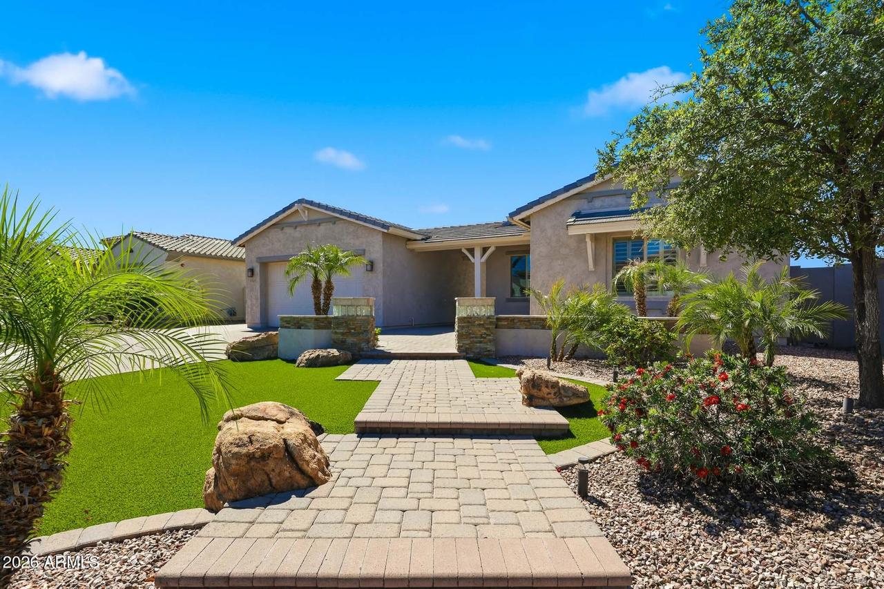 9743 W Desert Elm Ln., Peoria, AZ 85383