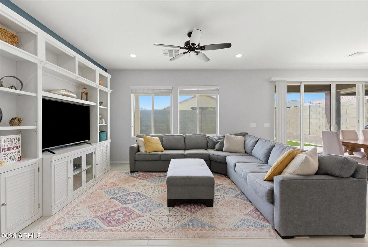 2150 N Marketside Ave., Buckeye, AZ 85396