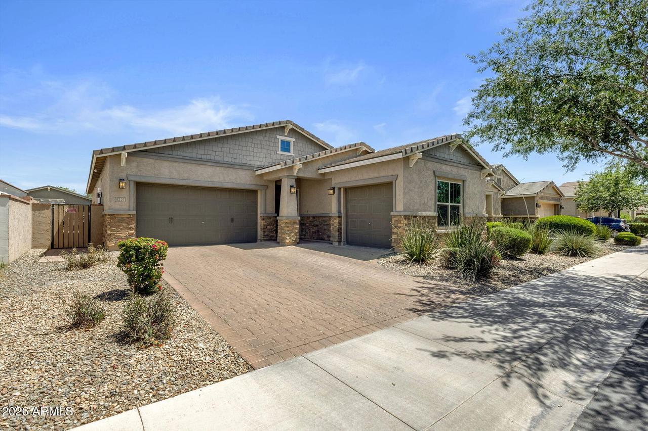 5227 S Excimer Dr., Mesa, AZ 85212
