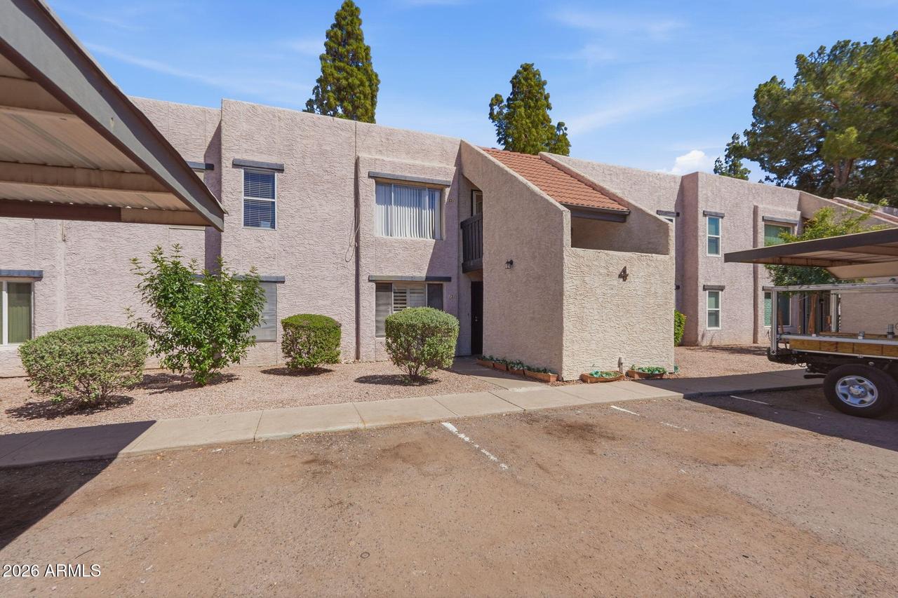 1927 E Hampton Ave. #221, Mesa, AZ 85204