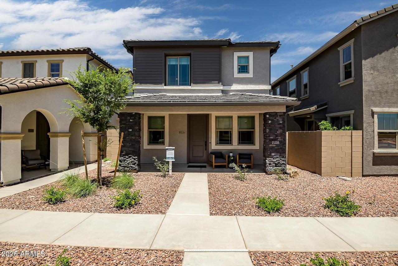 43256 N Hinoki St., San Tan Valley, AZ 85140