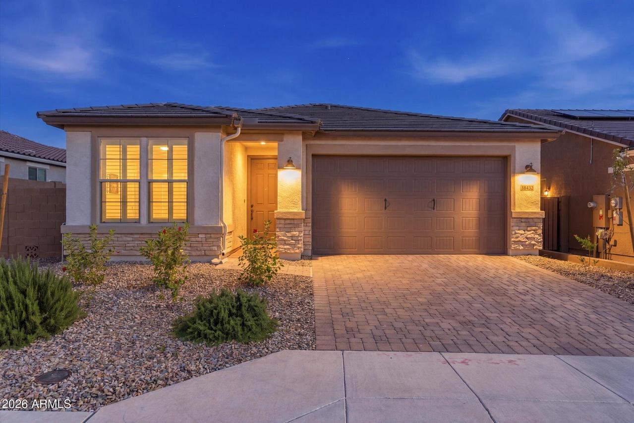 48443 N Dorotea Way, Gold Canyon, AZ 85118