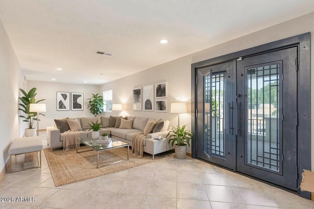 321 E Campbell Rd., Chandler, AZ 85225