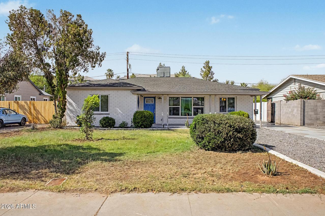 532 E Cheery Lynn Rd., Phoenix, AZ 85012