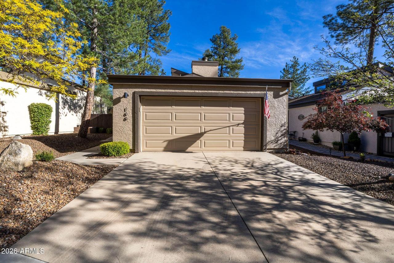 166 Falcon Ct., Prescott, AZ 86303