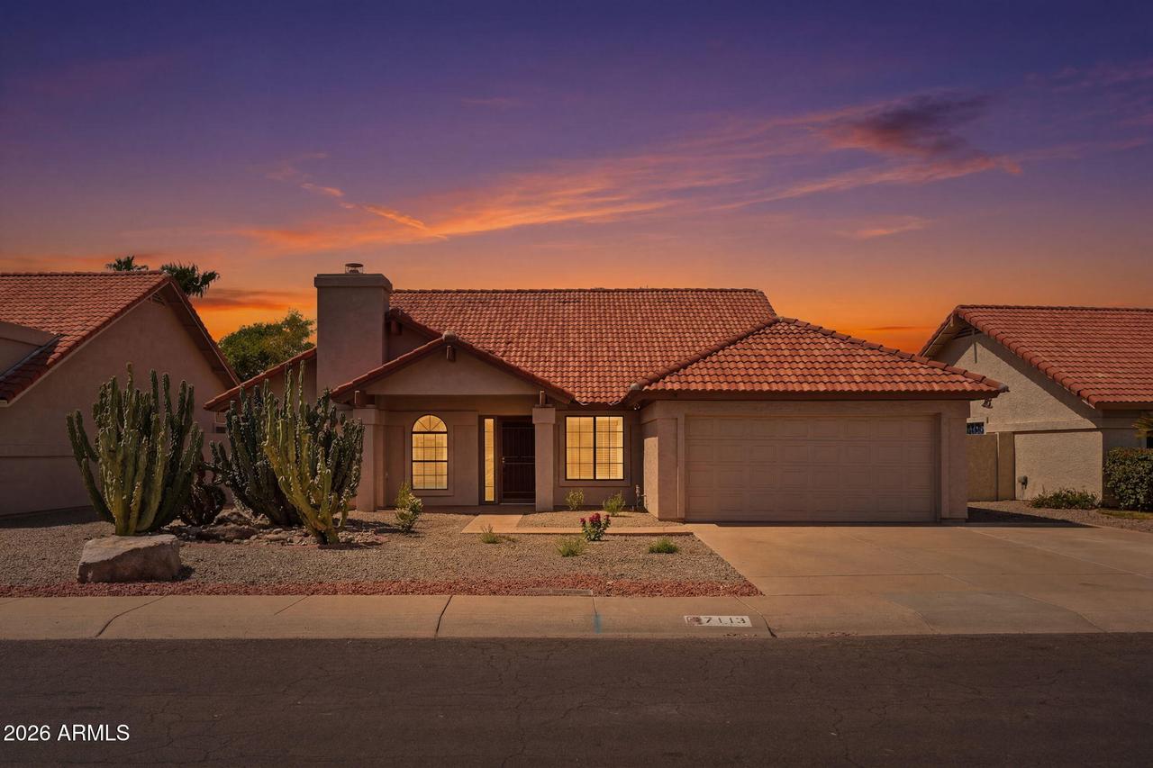 7113 W Julie Dr., Glendale, AZ 85308