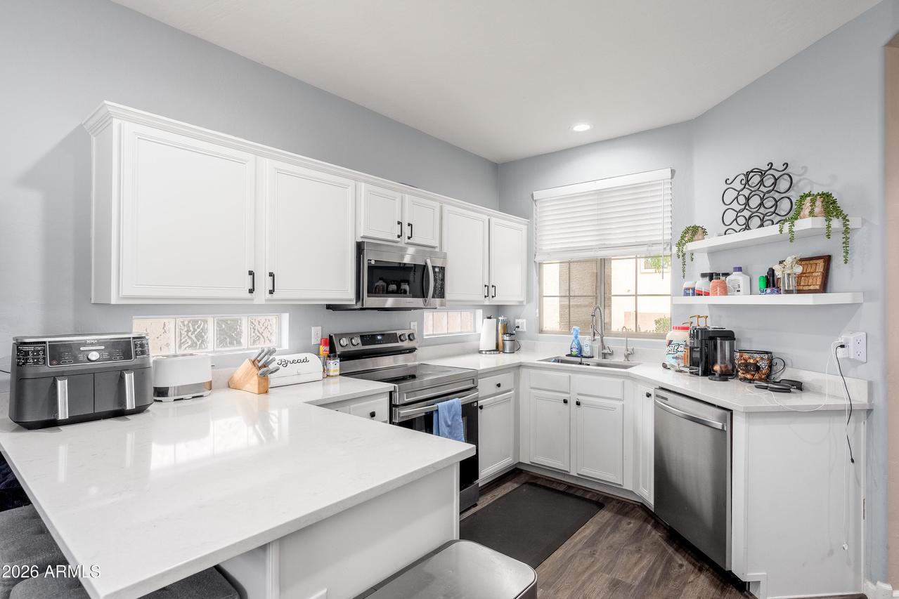 16922 S Cedarwood Ln., Phoenix, AZ 85048