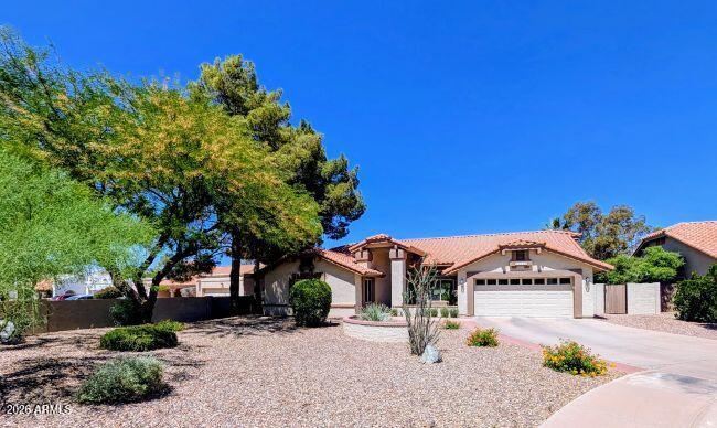 1924 E El Freda Rd., Tempe, AZ 85284