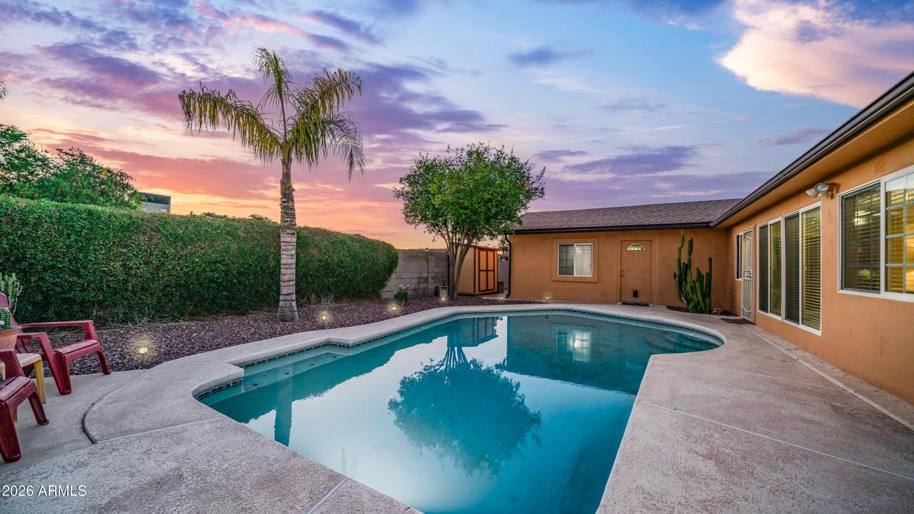 11218 N 52nd Ln., Glendale, AZ 85304