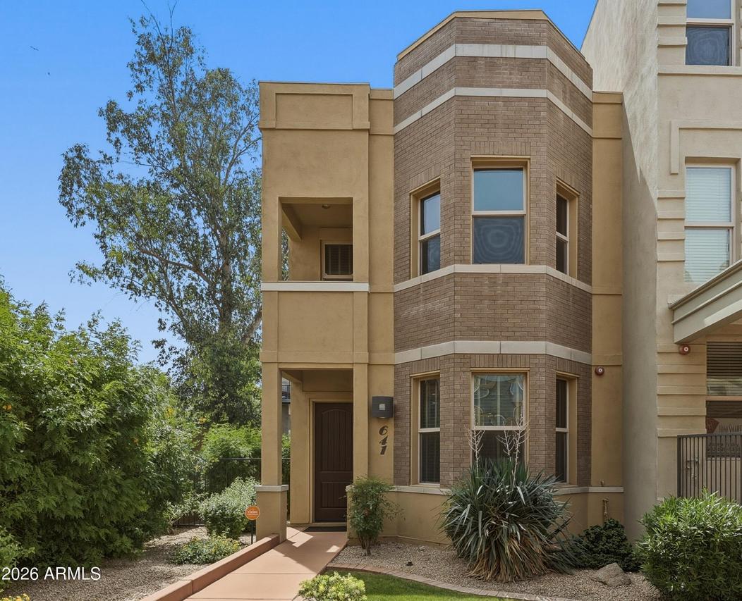 641 S Roosevelt St., Tempe, AZ 85281