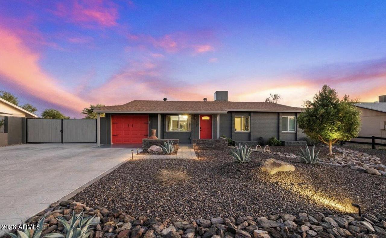 9813 E Adobe Rd., Mesa, AZ 85207